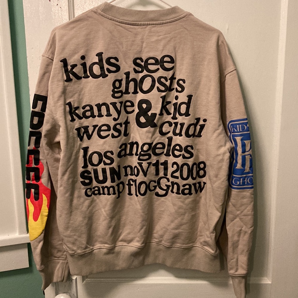 I Feel Ghost Sweatshirt - Picture 5 of 5